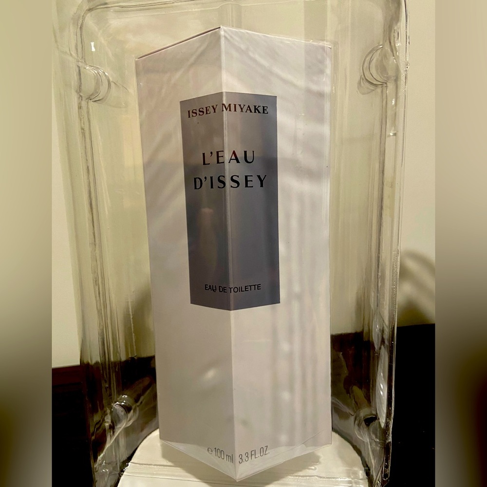 Issey Miyake perfume